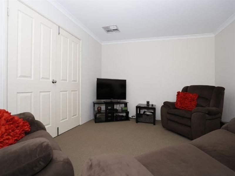 30 Seascapes Blvd, Halls Head WA 6210