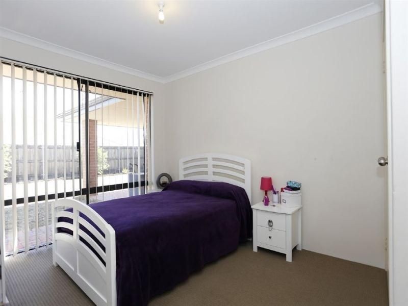 30 Seascapes Blvd, Halls Head WA 6210