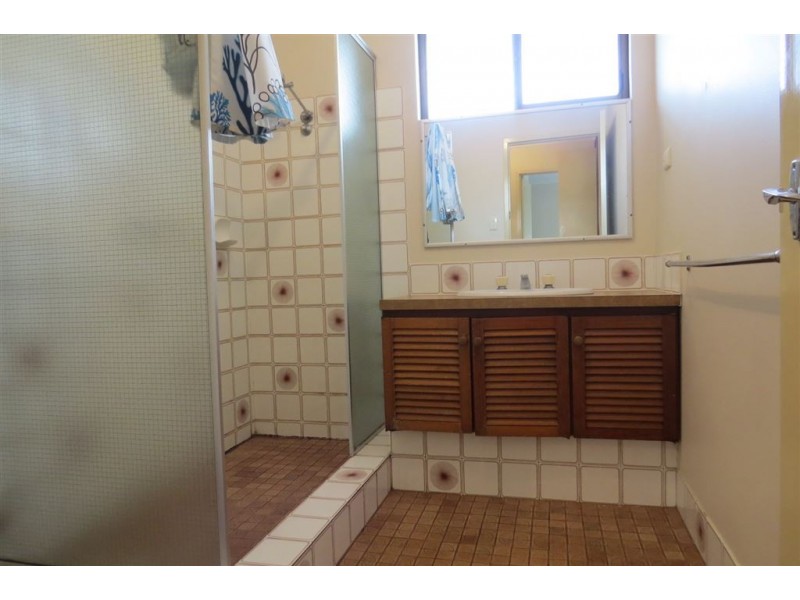 2/35B Halls Head Parade, Halls Head WA 6210