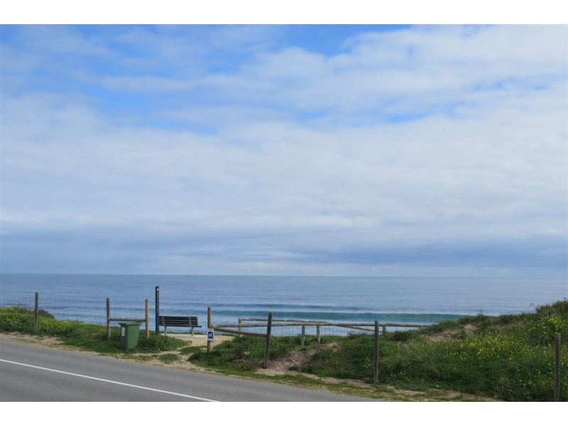 2/35B Halls Head Parade, Halls Head WA 6210