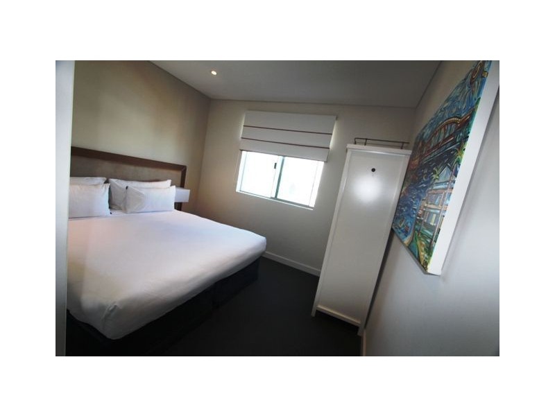 3303/16 Dolphin Drive,, Mandurah WA 6210
