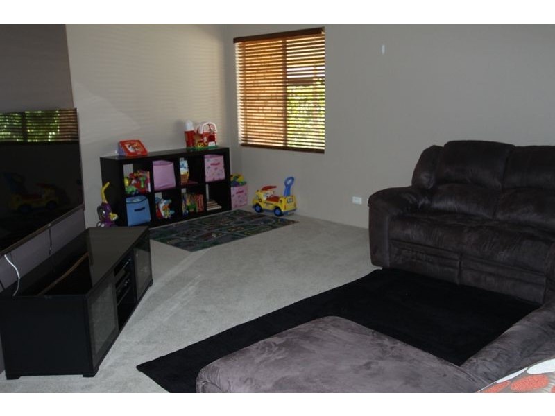 18 Nerrine Street, Falcon WA 6210