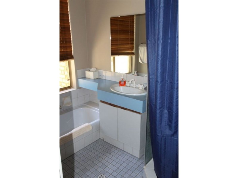 18 Nerrine Street, Falcon WA 6210