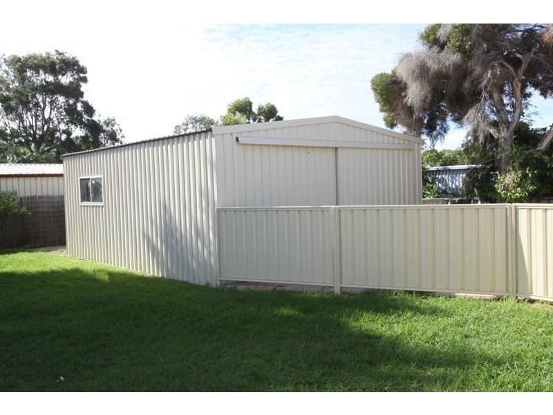 18 Nerrine Street, Falcon WA 6210