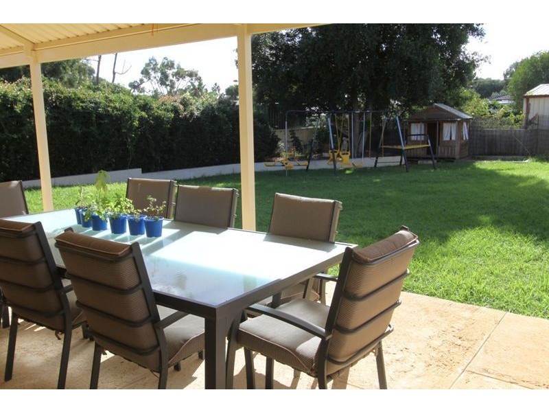 18 Nerrine Street, Falcon WA 6210