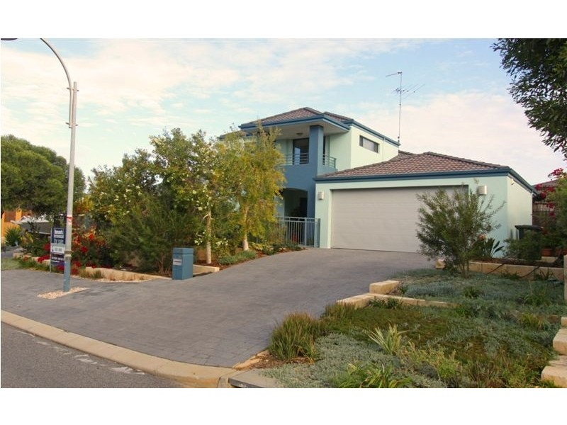 38 Boardwalk Boulevard, Halls Head WA 6210