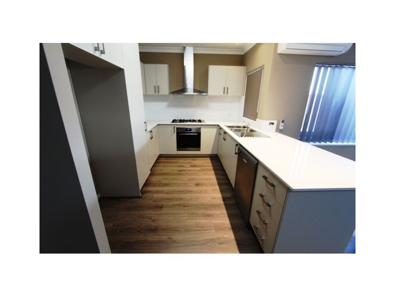 3 Gold Ridge, Wannanup WA 6210