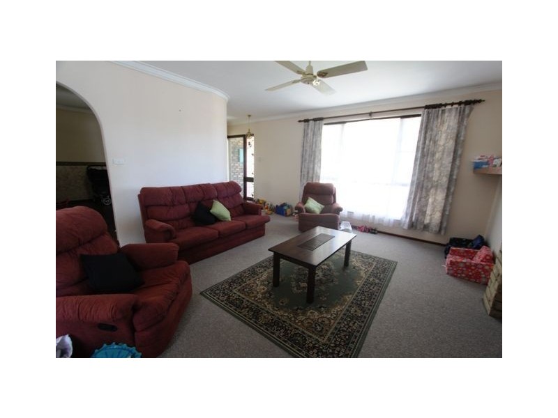 33 Gray Road, Mandurah WA 6210