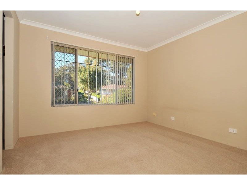 1 Kedron Place, Greenfields WA 6210