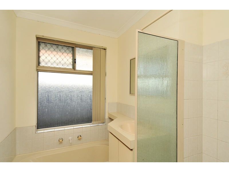 1 Kedron Place, Greenfields WA 6210