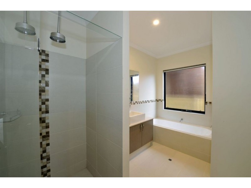 27a Spring Blvd, Dawesville WA 6211