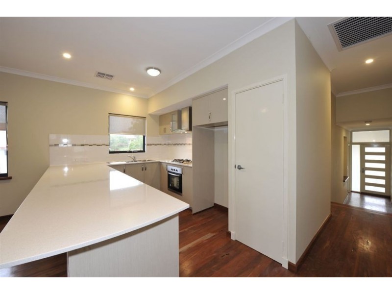 27B Spring Blvd, Dawesville WA 6211