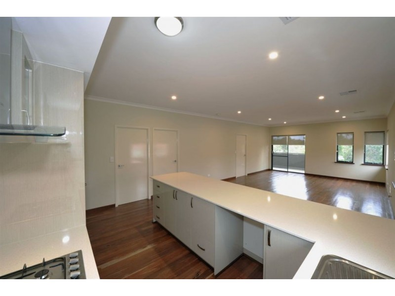 27B Spring Blvd, Dawesville WA 6211