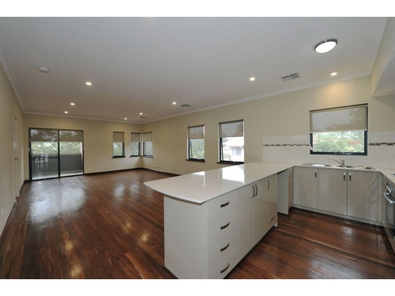 27B Spring Blvd, Dawesville WA 6211