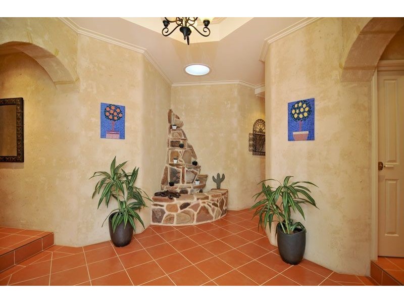 14 Leisure Way, Halls Head WA 6210