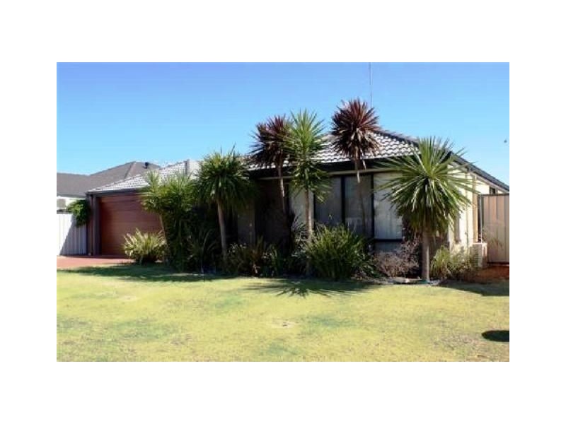 13 Caslano Way, Meadow Springs WA 6210