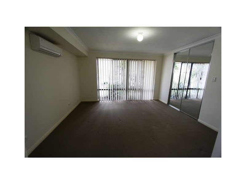 13 Caslano Way, Meadow Springs WA 6210