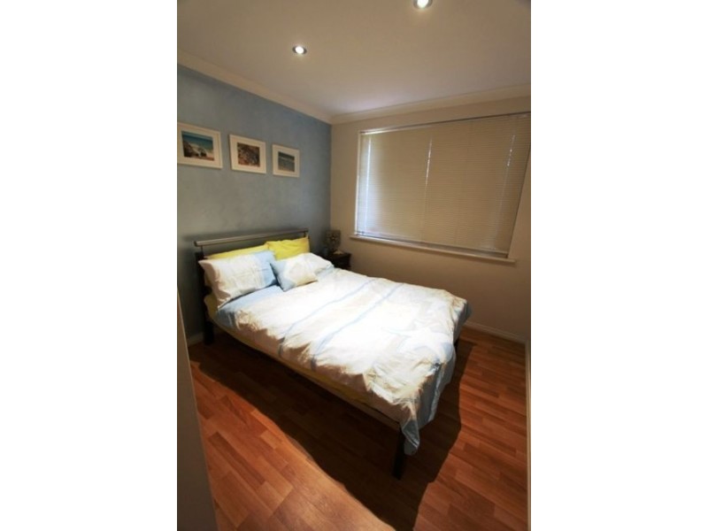 15 Barwell Street, Silver Sands WA 6210