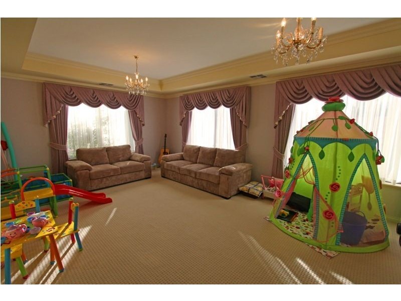 4 Cervantes Drive, Erskine WA 6210