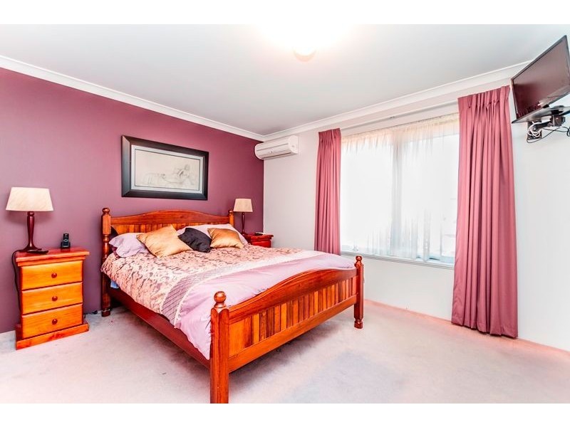 10 Montego Way, Halls Head WA 6210