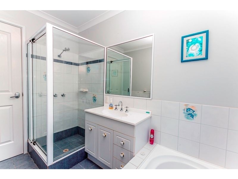 10 Montego Way, Halls Head WA 6210