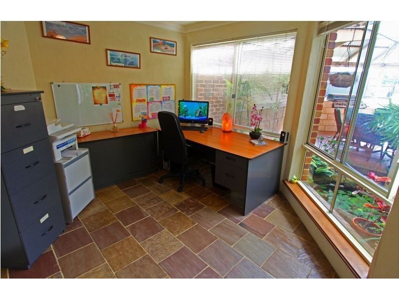 84 Victoria Circle, Greenfields WA 6210