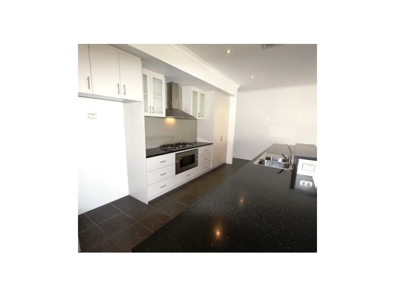 46 McCubbin Loop, Dawesville WA 6211