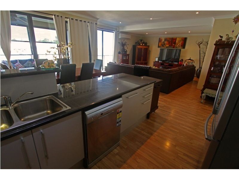 6/15 Davey Street, Mandurah WA 6210