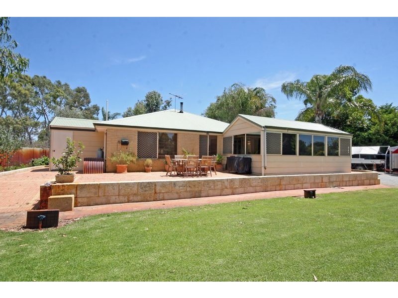 152 Lakelands Road, Barragup WA 6209