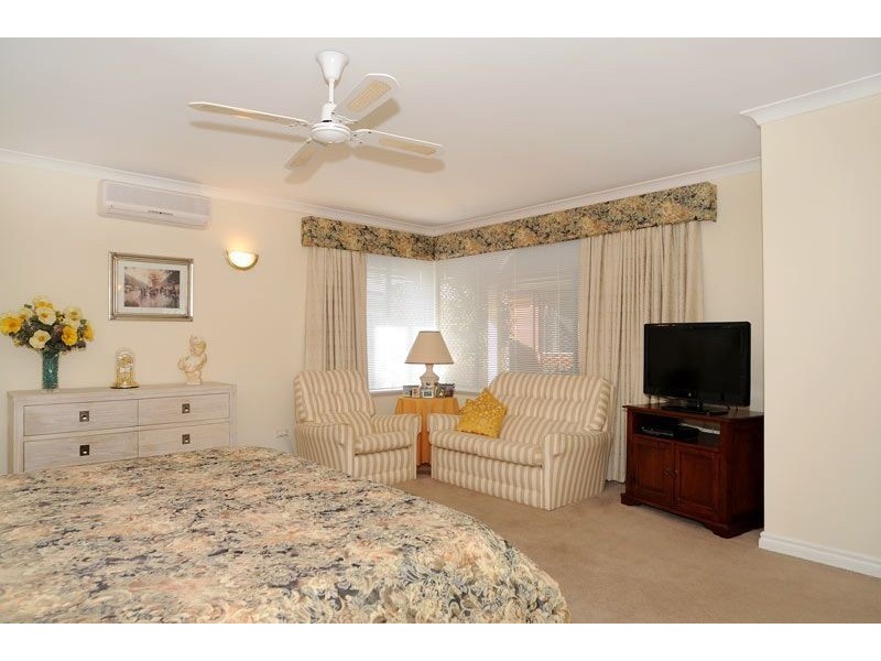 71 Willoughbridge Crescent, Erskine WA 6210