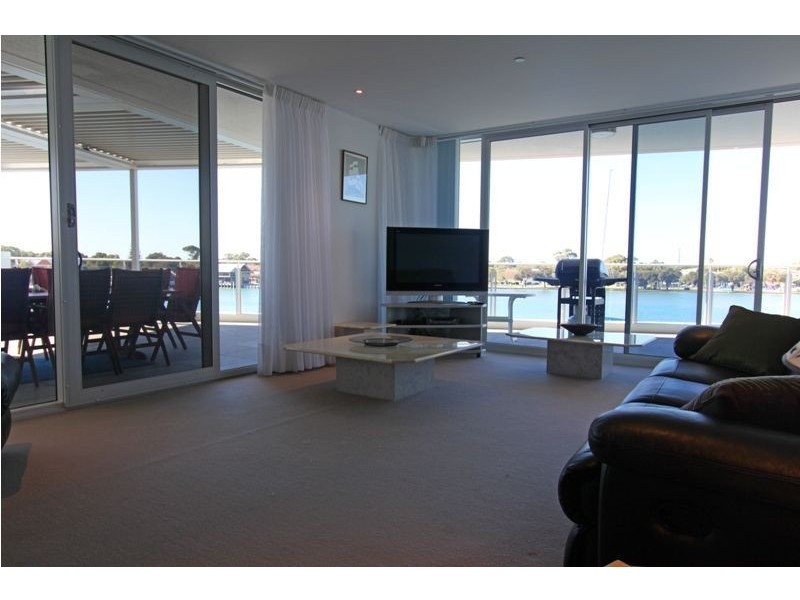 301/3 Marco Polo Drive, Mandurah WA 6210