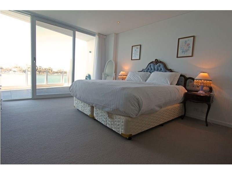 301/3 Marco Polo Drive, Mandurah WA 6210