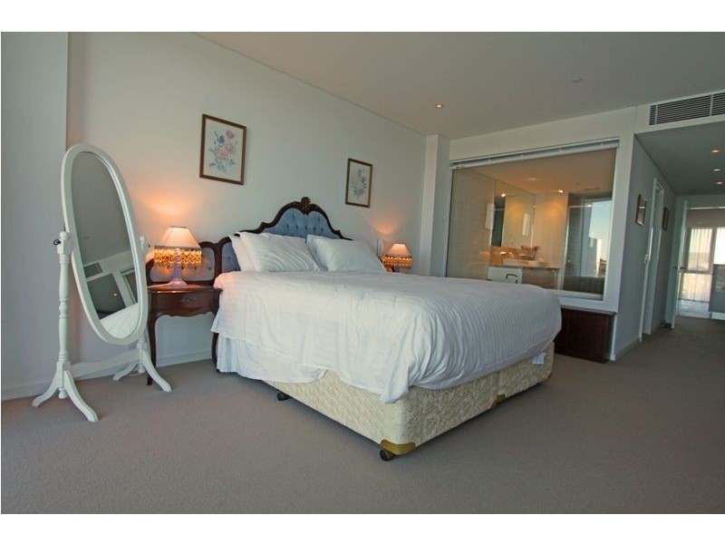 301/3 Marco Polo Drive, Mandurah WA 6210