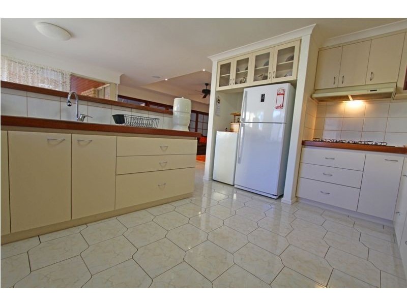 11 Ronsard Drive, San Remo WA 6210