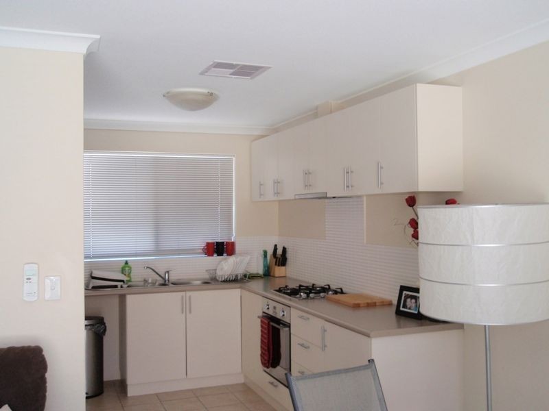 6/14 Binnar Court, Erskine WA 6210