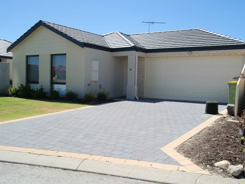 6/14 Binnar Court, Erskine WA 6210