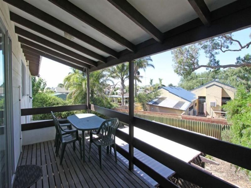 7 Flinders Street, Falcon WA 6210