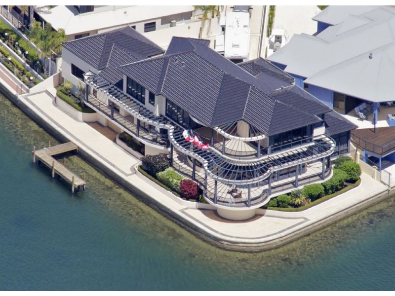 8 Finistere Island Retreat, Halls Head WA 6210