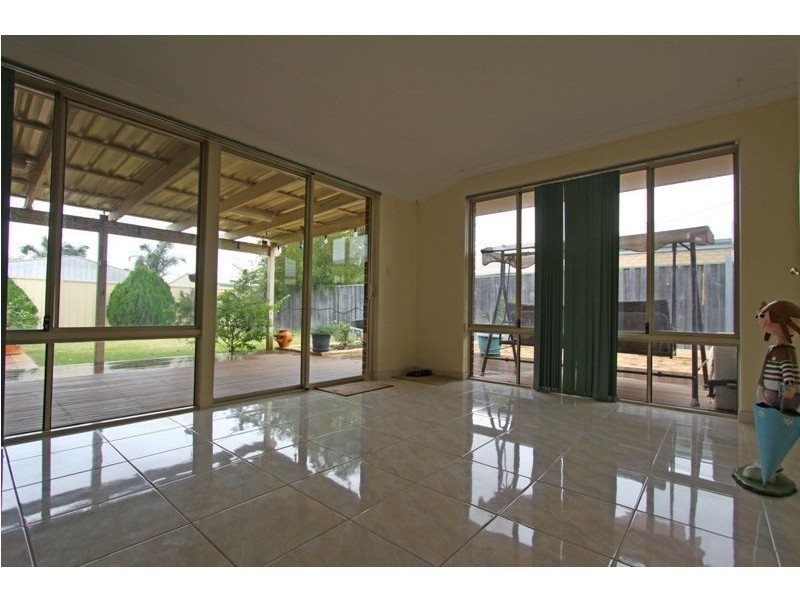 115 Midsummer Circle, Pinjarra WA 6208