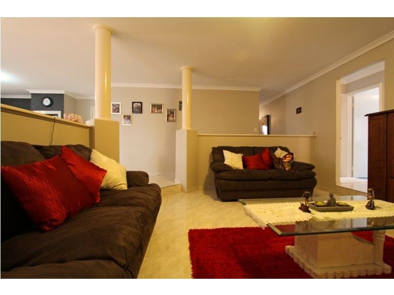 115 Midsummer Circle, Pinjarra WA 6208