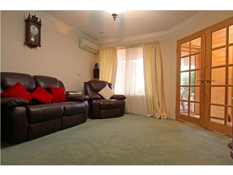 115 Midsummer Circle, Pinjarra WA 6208