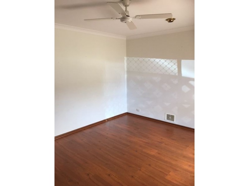 2/18 Stewart Street, Silver Sands WA 6210