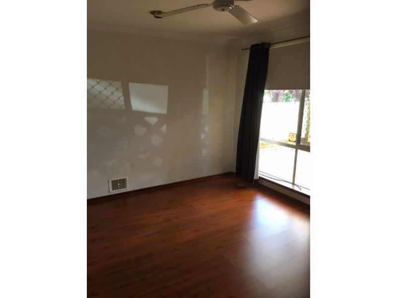 2/18 Stewart Street, Silver Sands WA 6210