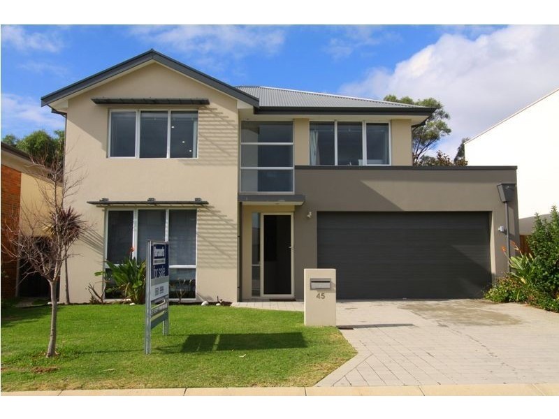 45 Malone Loop, Meadow Springs WA 6210