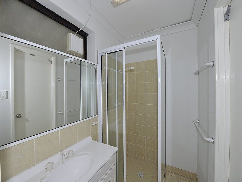 37 Hill Street, Halls Head WA 6210