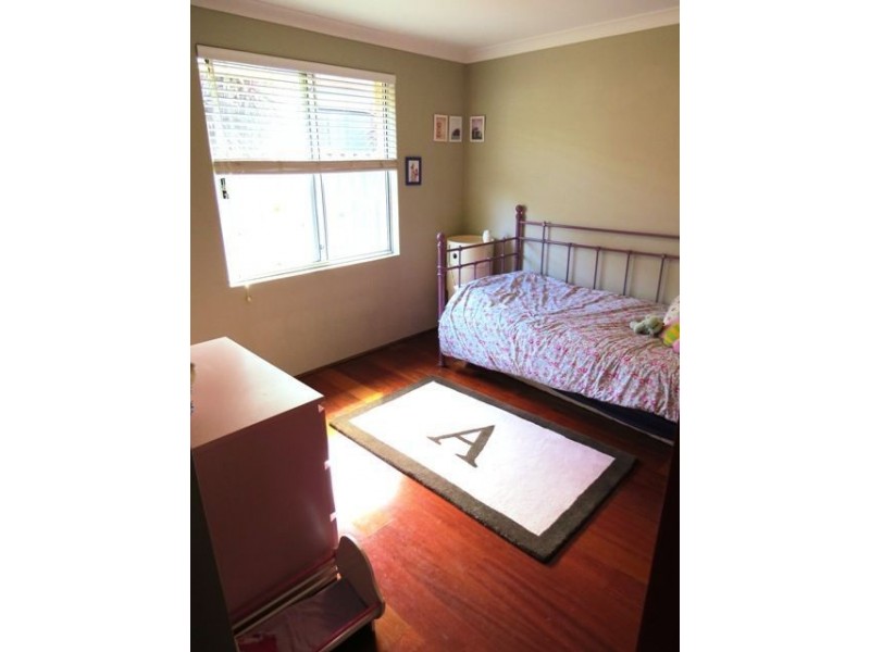 1 Dalona Parkway, Lakelands WA 6180