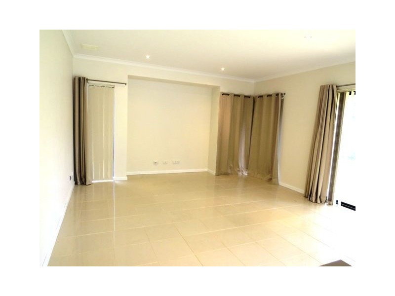 6 Spencer Lane, Meadow Springs WA 6210