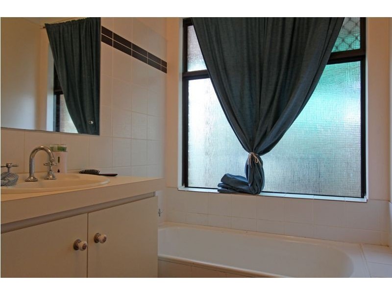 19 Paraguay Avenue, Greenfields WA 6210