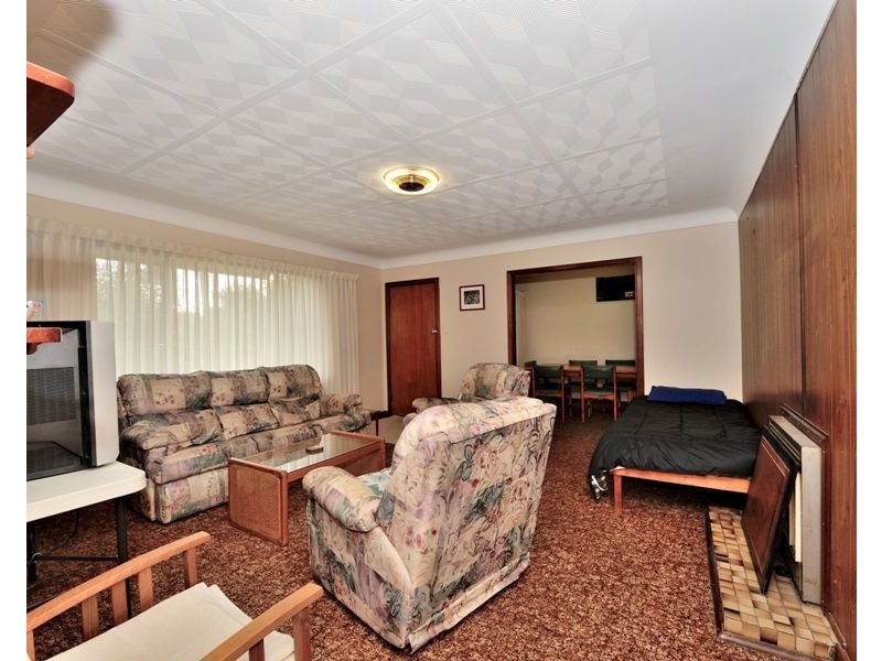 33 Roy Road, Coodanup WA 6210