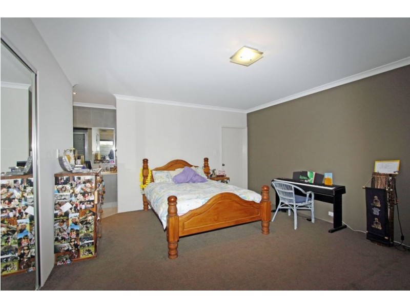 117 Darwin Terrace, Dudley Park WA 6210